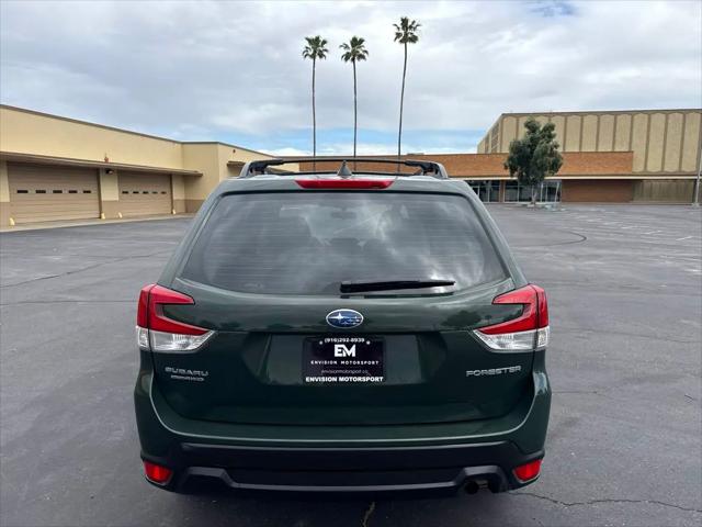 2023 Subaru Forester Base