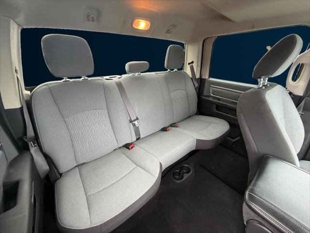 2023 Ram 1500 Classic SLT Crew Cab 4x4 5'7" Box