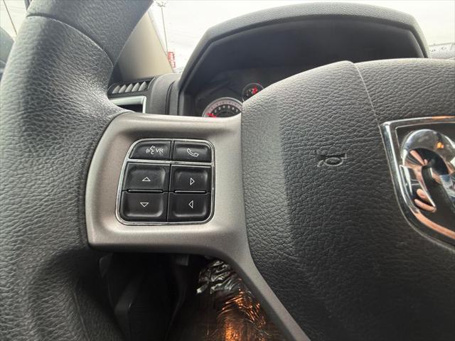 2023 Ram 1500 Classic SLT Crew Cab 4x4 5'7" Box