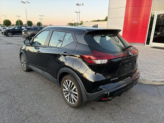 2021 Nissan Kicks SV Xtronic CVT