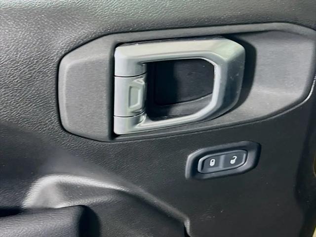 2025 Jeep Wrangler 4-Door Sport 4x4