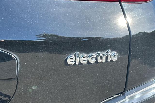 2023 Hyundai Kona EV SE