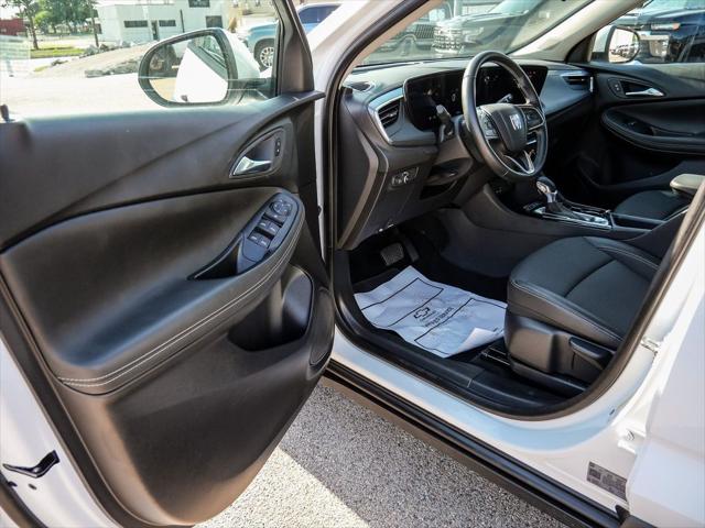 2025 Buick Encore GX Preferred FWD