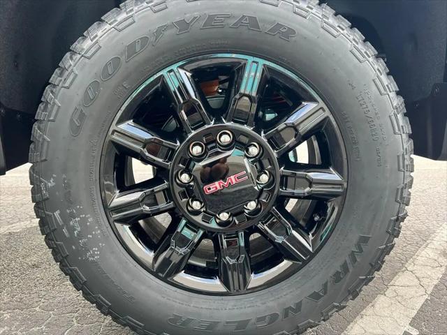 2026 GMC Sierra 2500HD Crew Cab, Standard Bed, AT4, 4WD