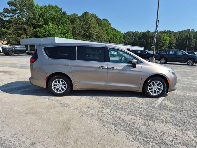 2017 Chrysler Pacifica Touring