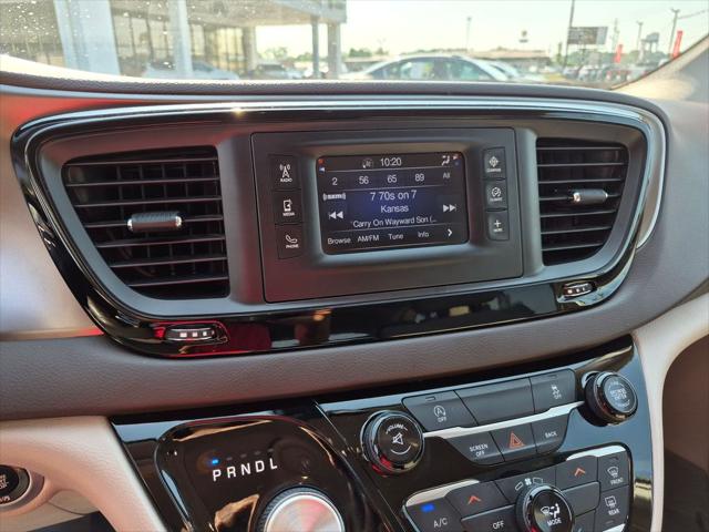 2017 Chrysler Pacifica Touring
