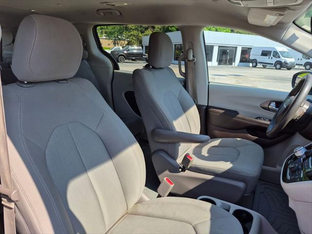 2017 Chrysler Pacifica Touring