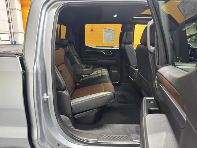 2025 Chevrolet Silverado 1500 4WD High Country
