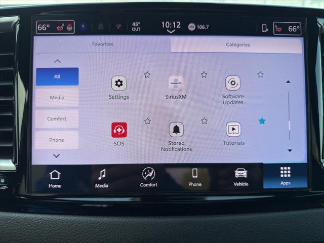 2025 Chrysler Pacifica Select