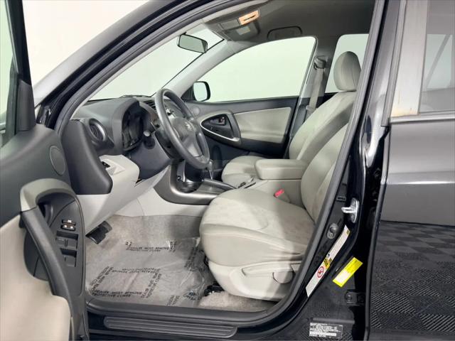 2009 Toyota RAV4 Base