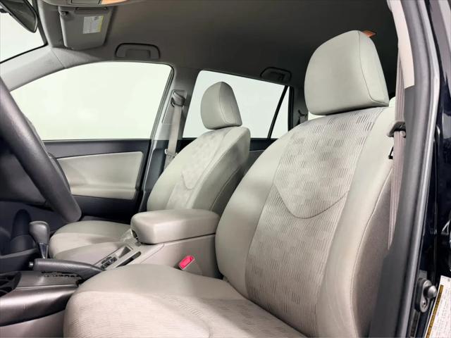 2009 Toyota RAV4 Base