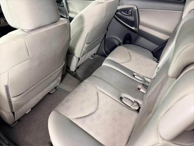 2009 Toyota RAV4 Base