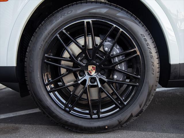 2026 Porsche Cayenne Unknown