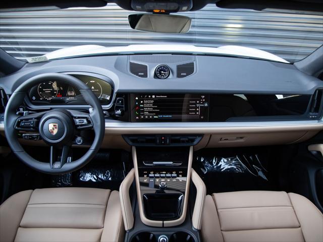 2026 Porsche Cayenne Unknown