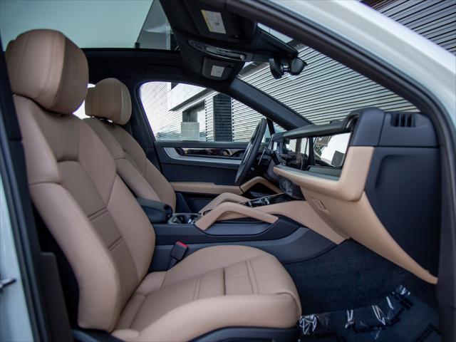 2026 Porsche Cayenne Unknown