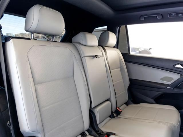 2020 Volkswagen Tiguan 2.0T SE R-Line Black