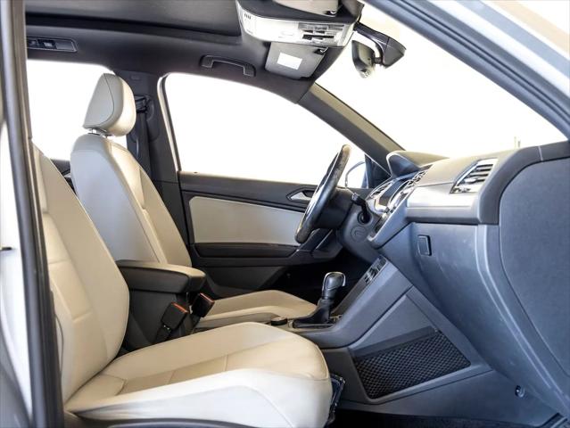 2020 Volkswagen Tiguan 2.0T SE R-Line Black