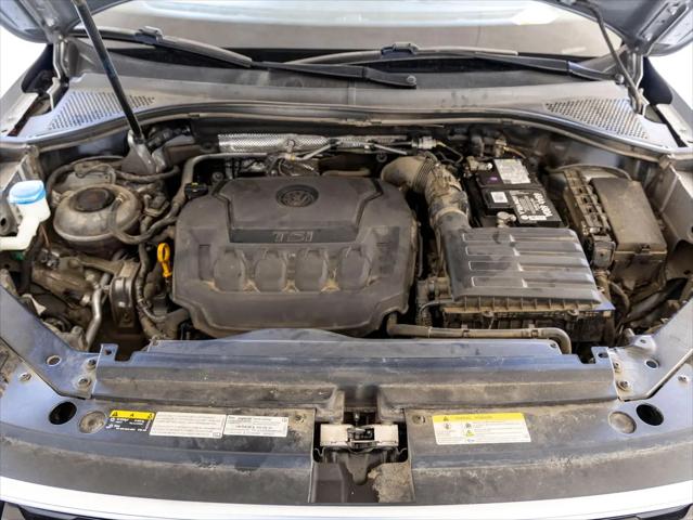 2020 Volkswagen Tiguan 2.0T SE R-Line Black
