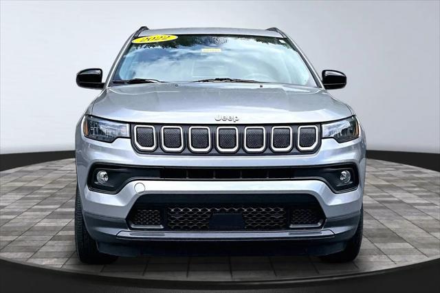 2022 Jeep Compass Latitude Lux 4x4