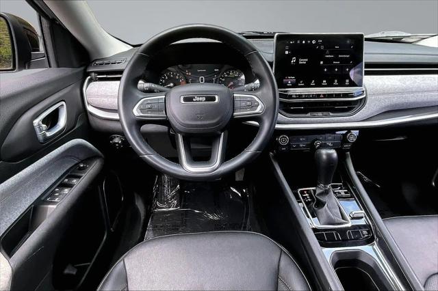 2022 Jeep Compass Latitude Lux 4x4