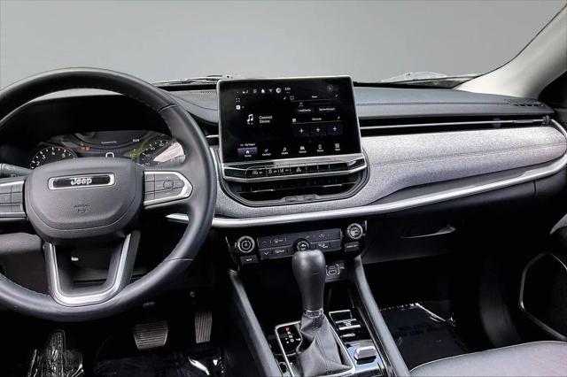 2022 Jeep Compass Latitude Lux 4x4