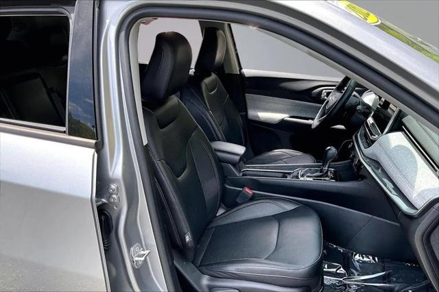 2022 Jeep Compass Latitude Lux 4x4