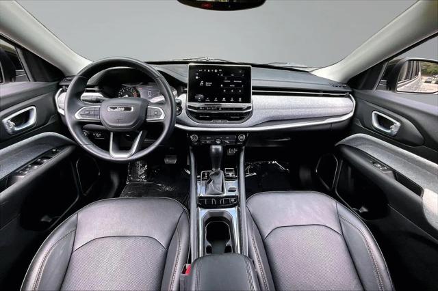 2022 Jeep Compass Latitude Lux 4x4