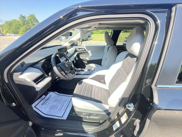 2025 Mitsubishi Outlander SE 2.5 2WD