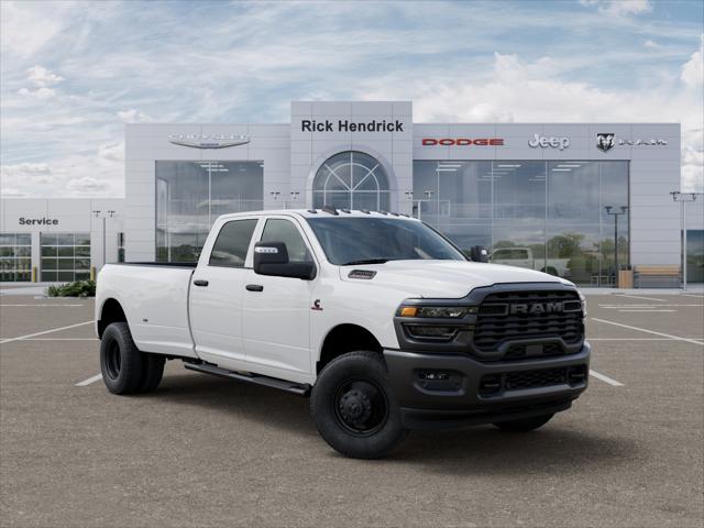 2026 RAM Ram 3500 RAM 3500 TRADESMAN CREW CAB 4X4 8 BOX