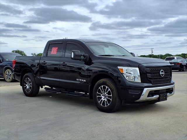 2024 Nissan Titan Crew Cab SV 4x4