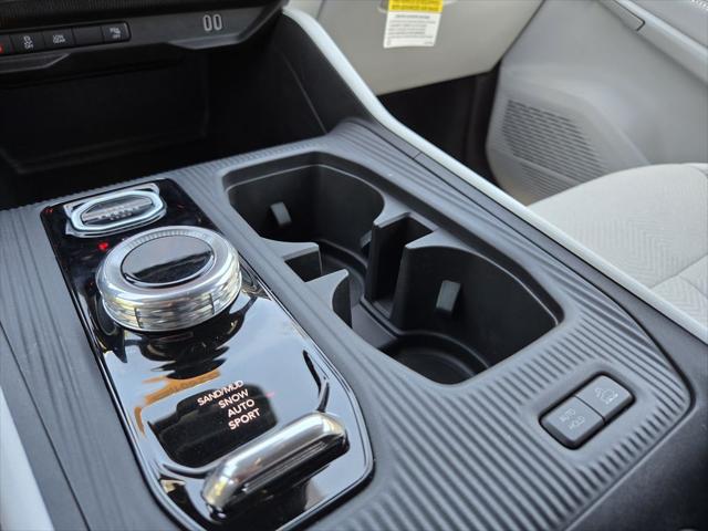 2026 Jeep Cherokee Laredo 4x4