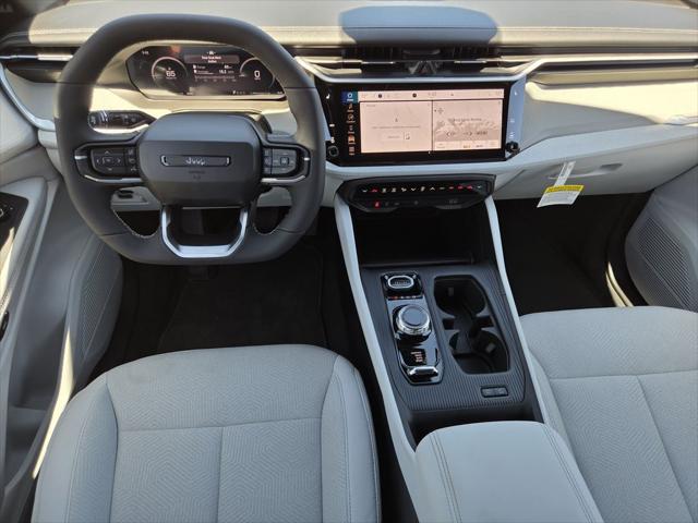 2026 Jeep Cherokee Laredo 4x4