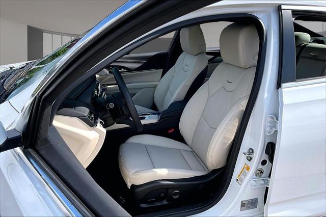 2026 Cadillac CT4 Premium Luxury RWD