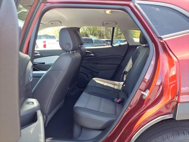 2024 Chevrolet Trax FWD LT
