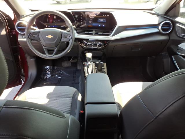 2024 Chevrolet Trax FWD LT