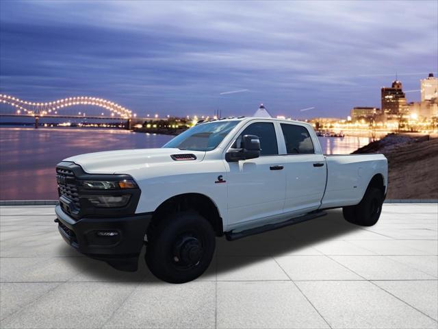 2026 RAM Ram 3500 RAM 3500 TRADESMAN CREW CAB 4X4 8 BOX