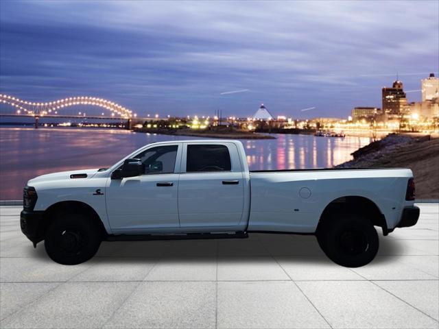 2026 RAM Ram 3500 RAM 3500 TRADESMAN CREW CAB 4X4 8 BOX