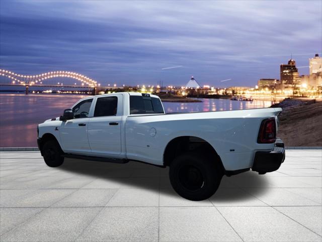 2026 RAM Ram 3500 RAM 3500 TRADESMAN CREW CAB 4X4 8 BOX