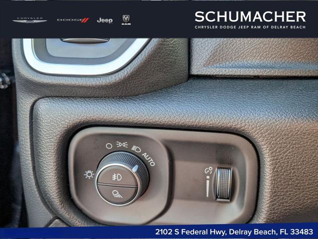 2026 Ram 1500 Express Crew Cab 4x4 57 Box