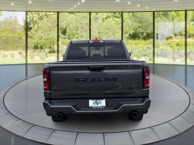 2026 Ram 1500 Big Horn Crew Cab 4x4 5'7" Box