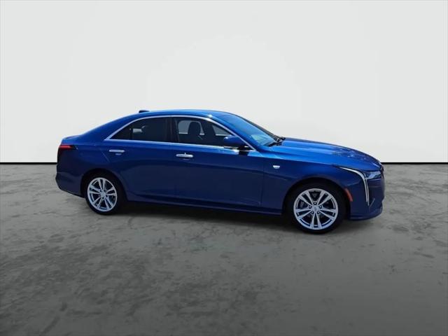 2023 Cadillac CT4 Luxury