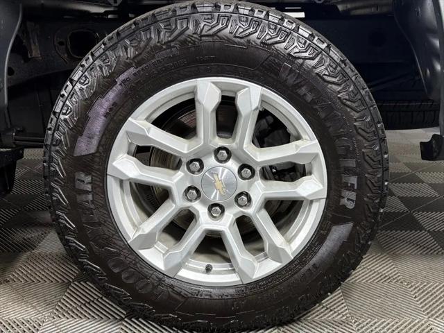 2024 Chevrolet Silverado 1500 4WD Crew Cab Short Bed LT with 2FL