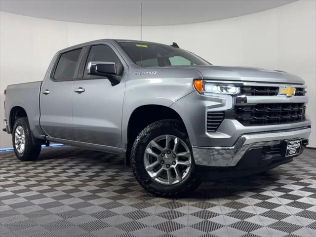 2024 Chevrolet Silverado 1500 4WD Crew Cab Short Bed LT with 2FL
