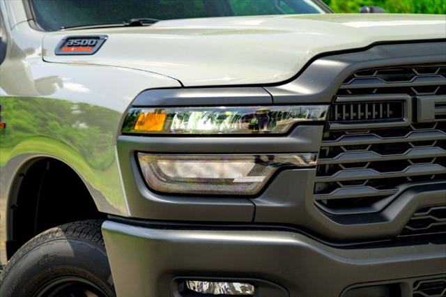 2026 Ram 3500 Tradesman Crew Cab 4x4 8' Box