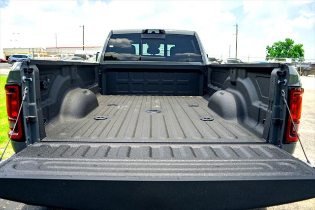 2026 Ram 3500 Tradesman Crew Cab 4x4 8' Box