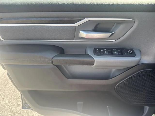 2022 Ram 1500 Big Horn Crew Cab 4x4 5'7" Box