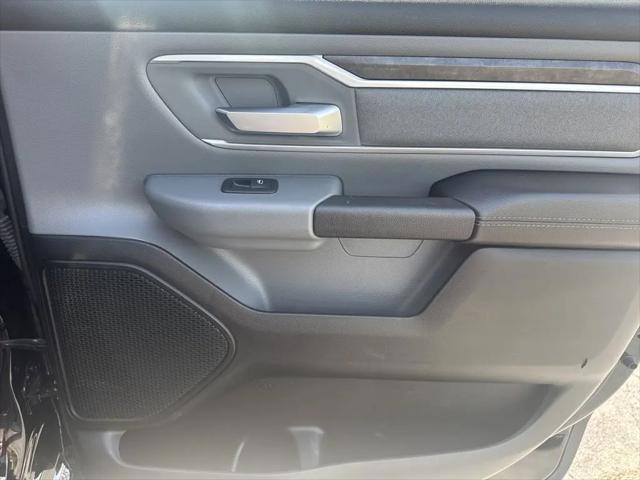 2022 Ram 1500 Big Horn Crew Cab 4x4 5'7" Box