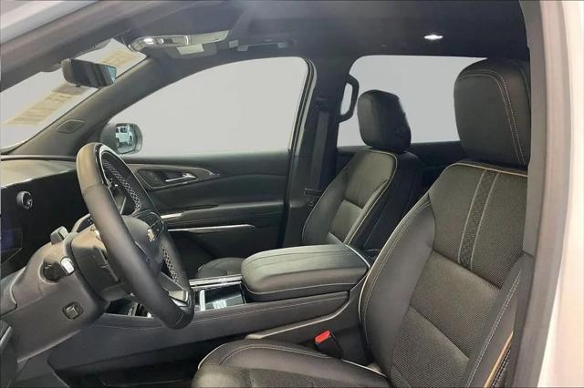 2025 Chevrolet Traverse AWD High Country