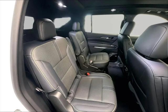 2025 Chevrolet Traverse AWD High Country