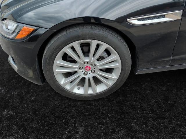 2020 Jaguar XF 25t Premium AWD Automatic